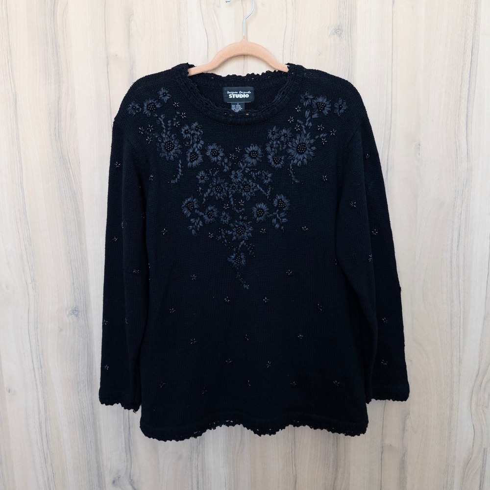 Vintage‎ Womens Beaded Sweater M Black Floral Retro Dark Romantic Whimsigoth